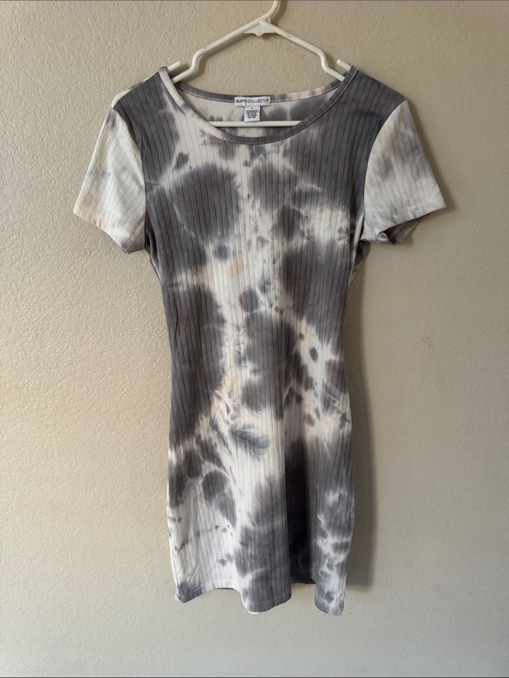 Leith Gray and White Tie-Dye Ribbed Short Sleeve Tee